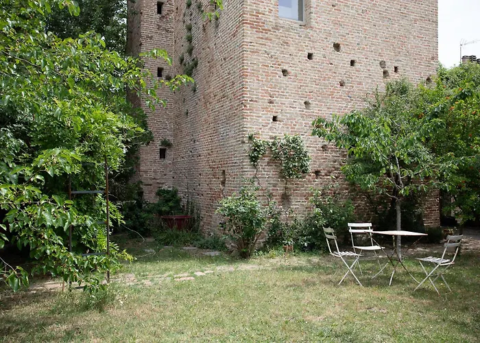 Torre Dei Battagli-Dormi In Una Torre Medievale